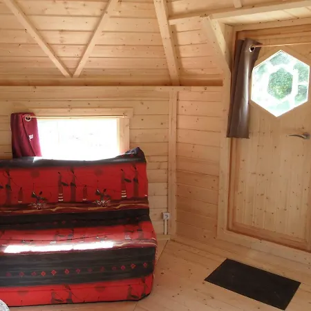 Ma Kabane 农家乐 Couvains (Orne)